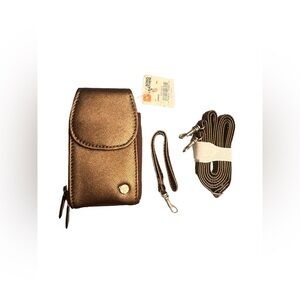 Travelon Wilson’s Leather Metallic Brown Small Crossbody Wristlet Belt Bag
